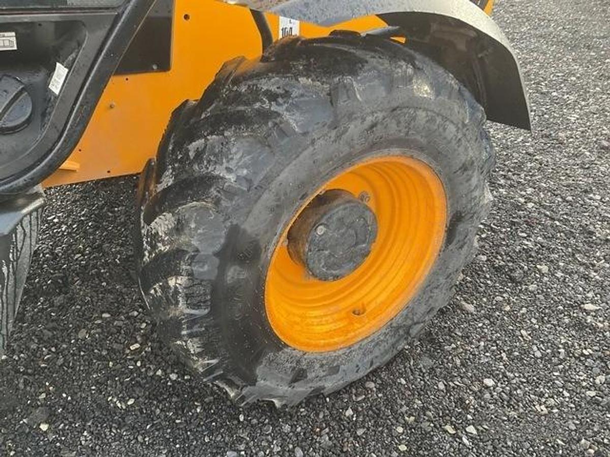 Used 2019 JCB 540-180