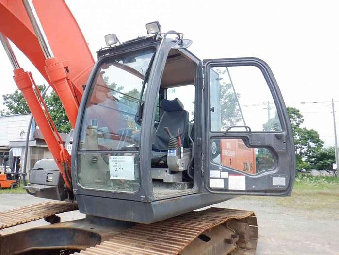Used 2012 HITACHI ZX200-3
