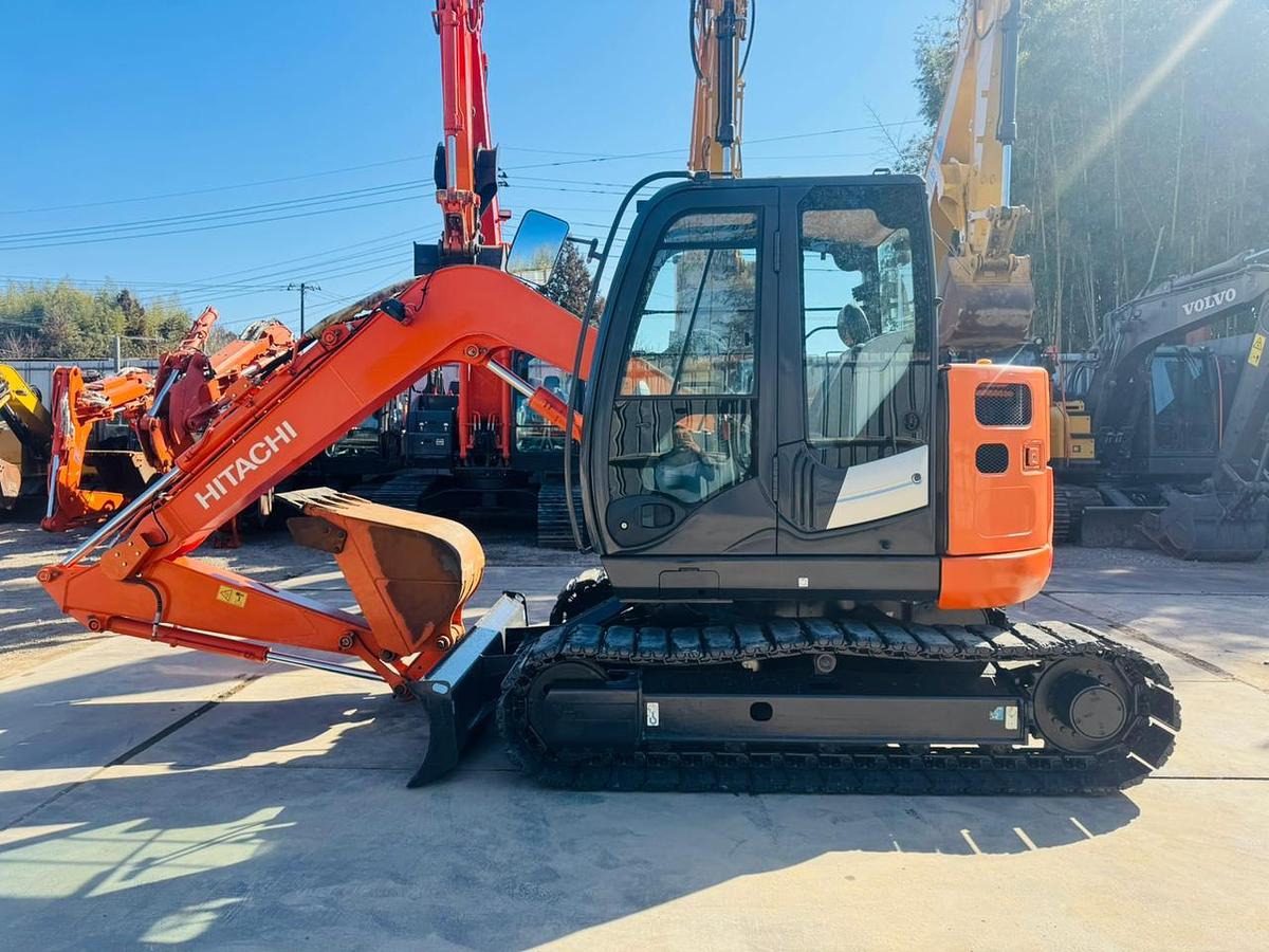 Used 2018 HITACHI ZX75US-5B
