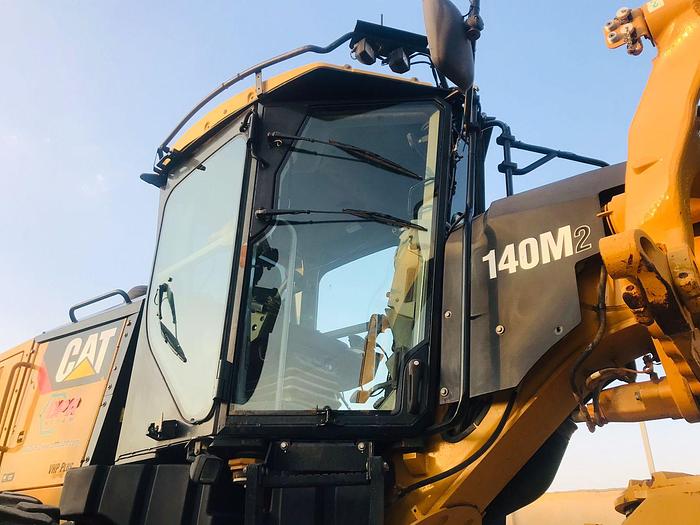 Used 2011 CAT 140M
