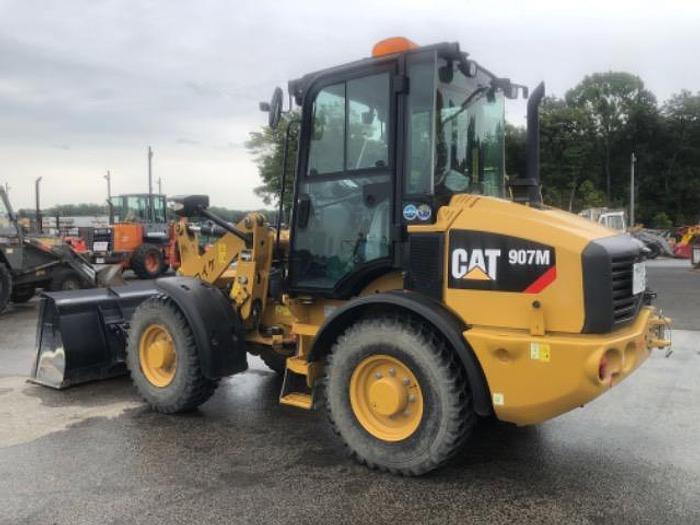 Used 2018 CAT 907M