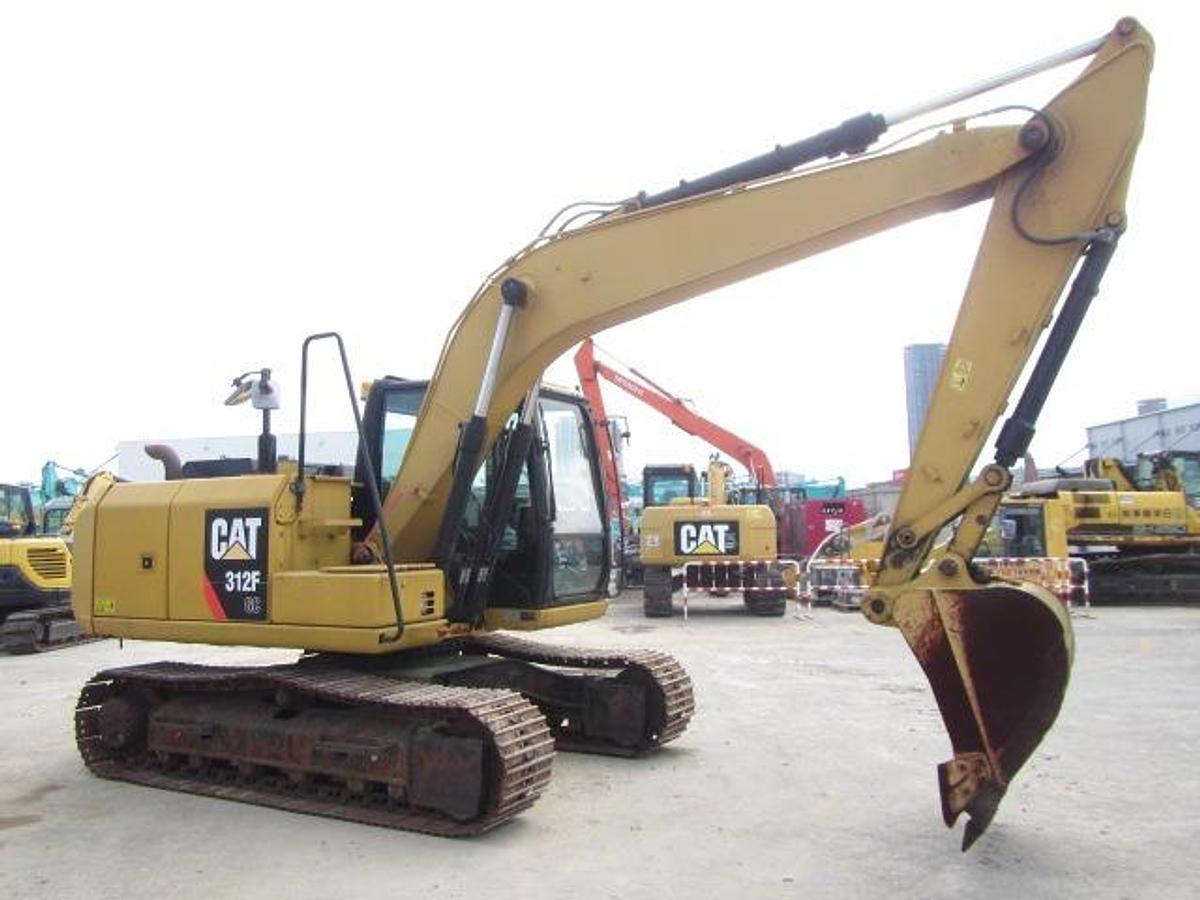Used 2015 Cat 312FGC