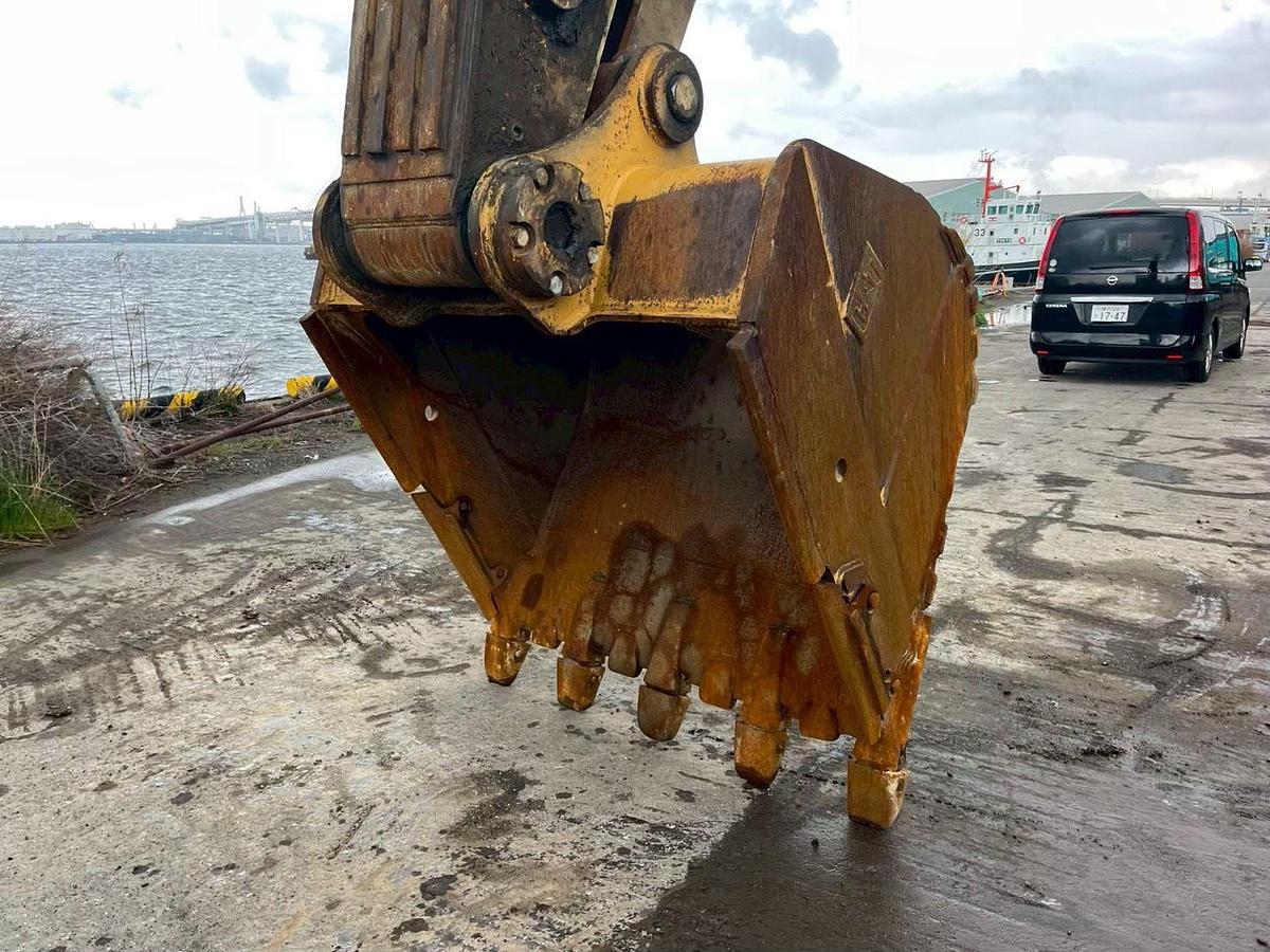 Used 2008 CAT 330D
