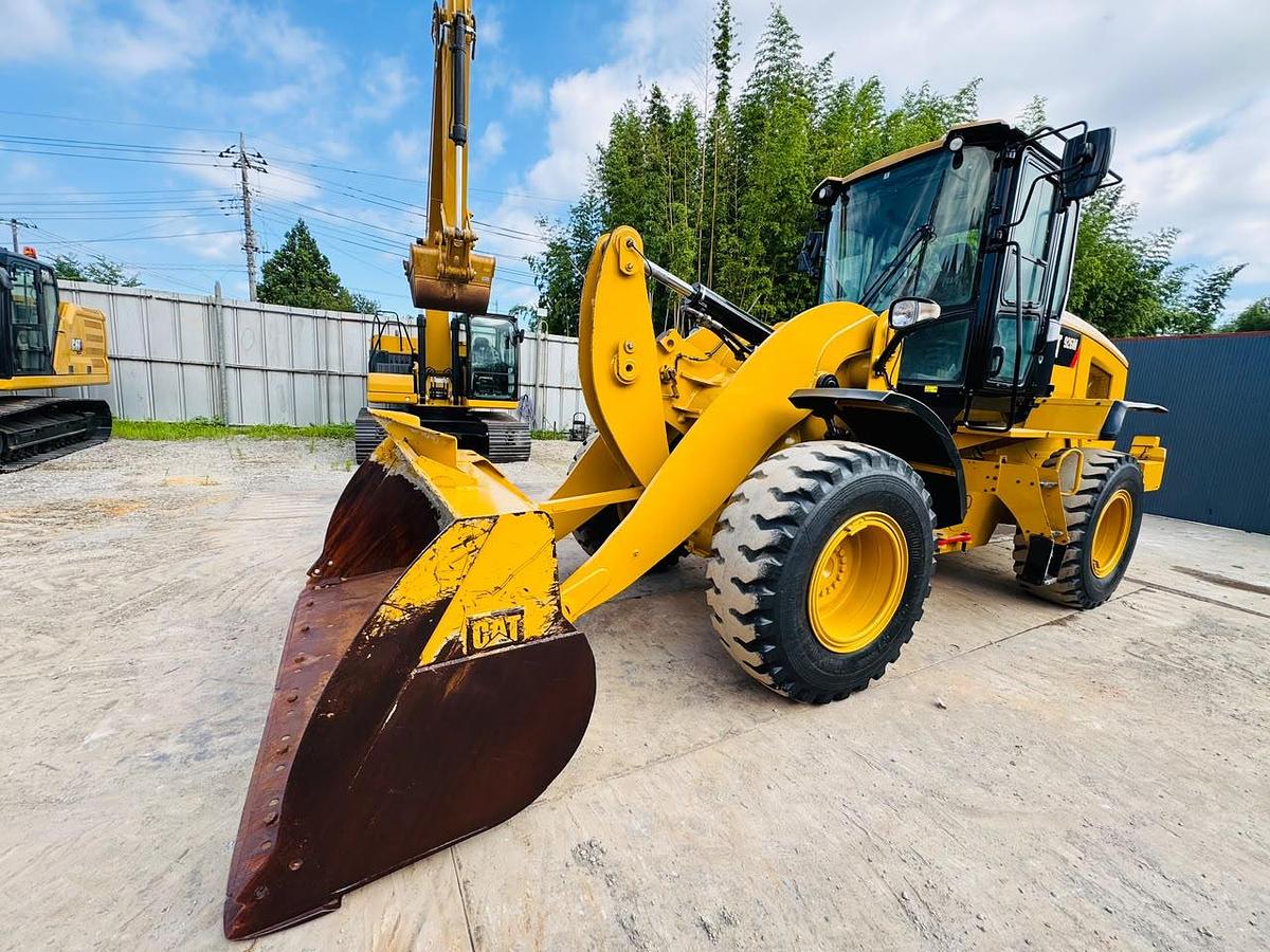 Used 2016 Cat 926M