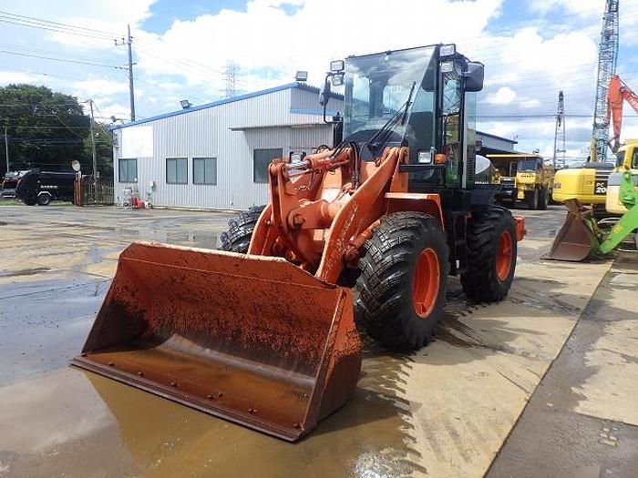 Used 2011 HITACHI ZW100