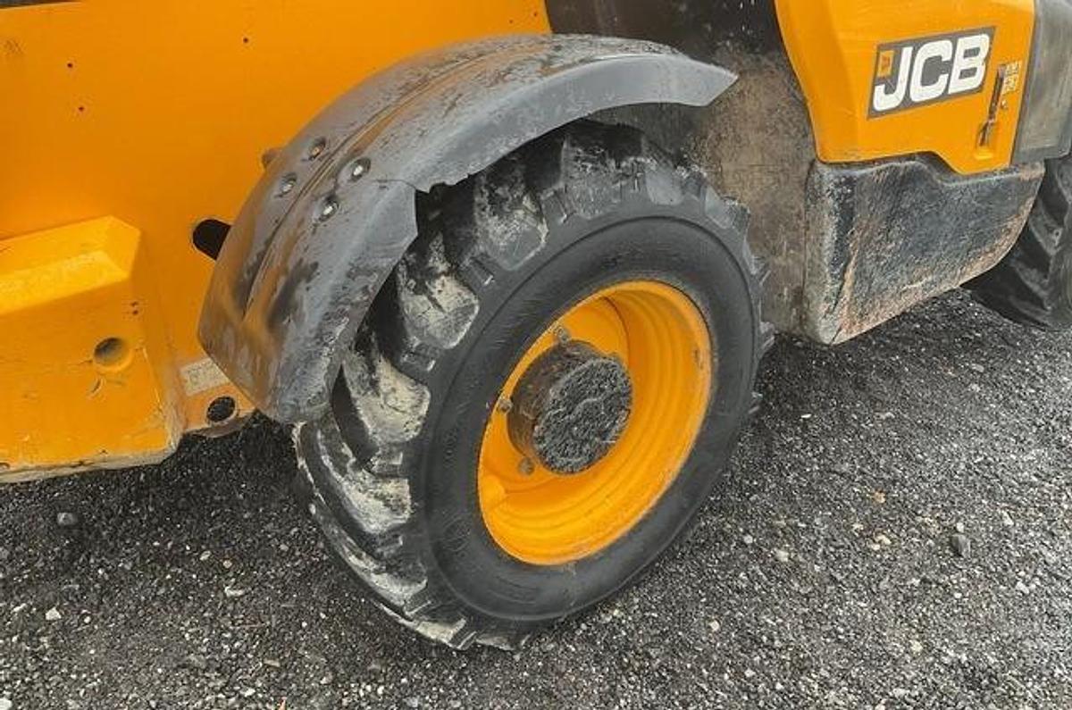 Used 2019 JCB 540-180