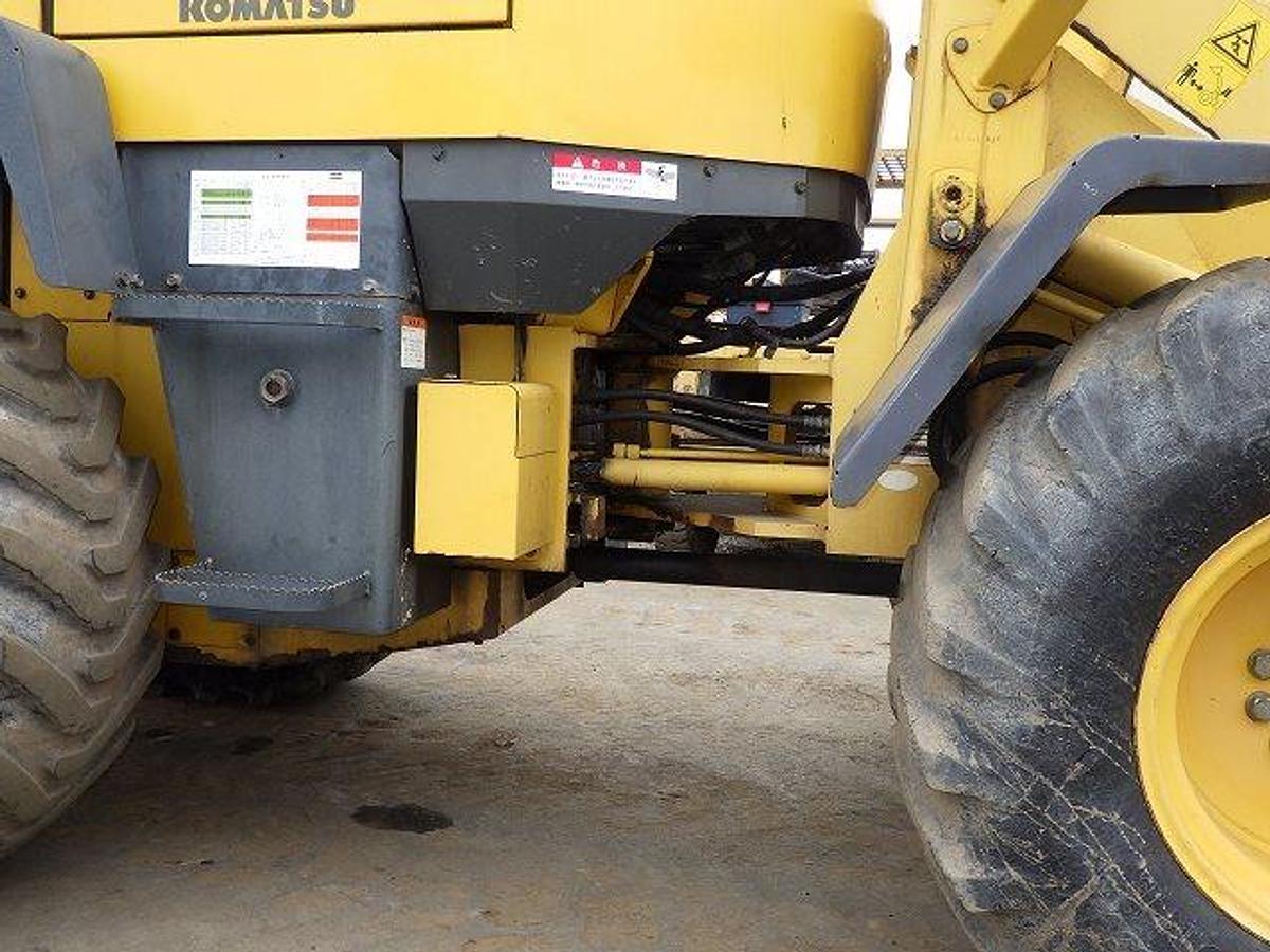 Used 1996 KOMATSU WA80-3