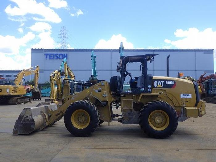 Used 2019 CAT 910M