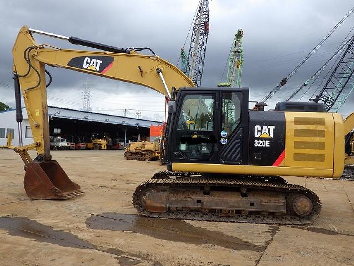 Used 2016 Cat 320E-2