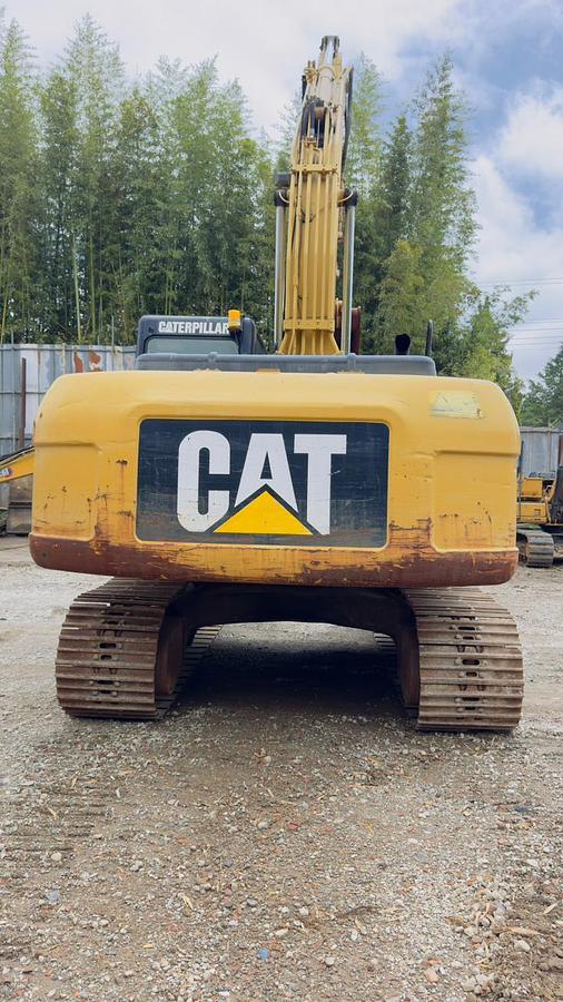 Used 2010 Cat 320D