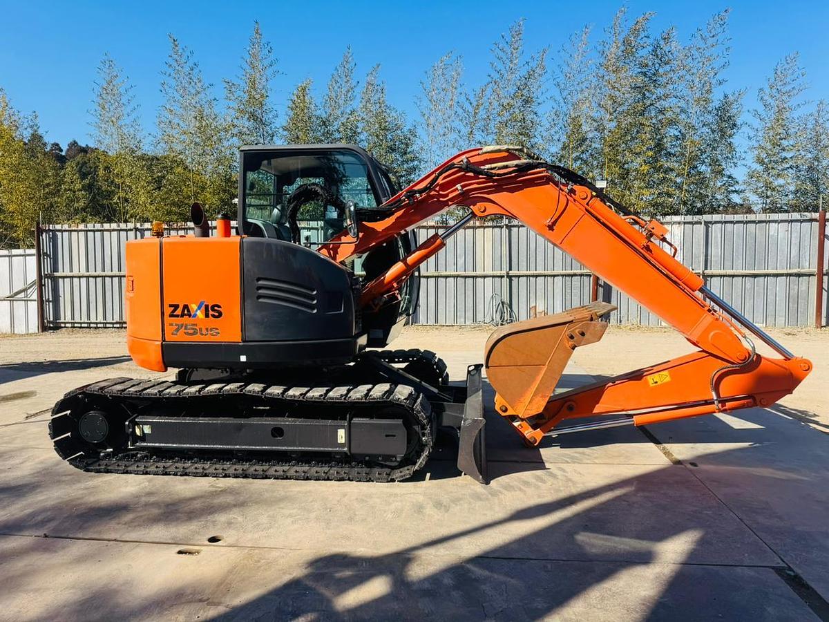 Used 2018 HITACHI ZX75US-5B