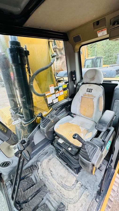 Used 2009 Cat 320D