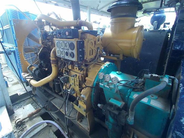 Used 0 Emsco DC-700 Mud Pump & C18 Diesel Engine