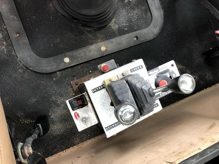 Used 2004 Mack CV713