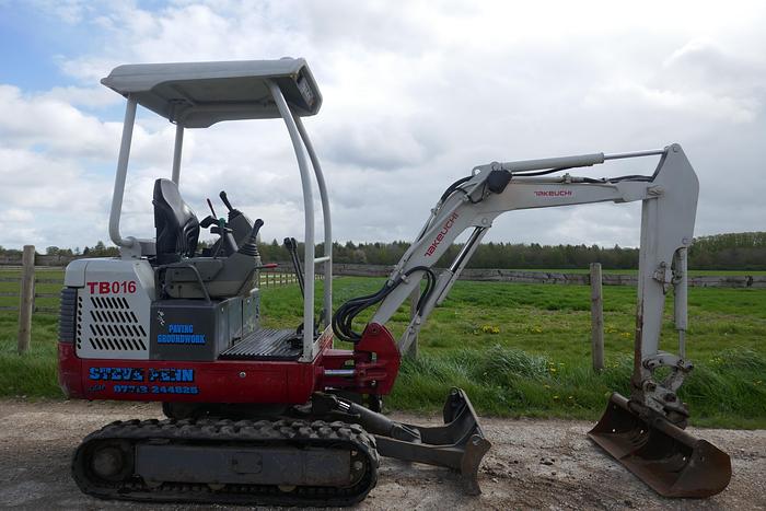 Used 2009 TAKEUCHI TB016