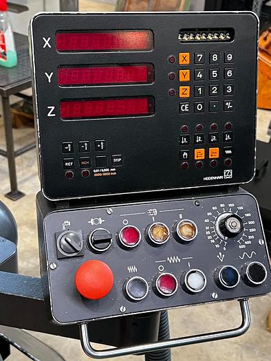 Gebraucht Fräsmaschine  mit 3-Achsen Aktiv - Digitalanzeige