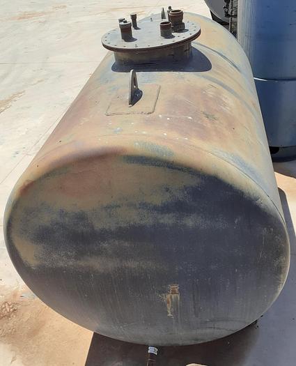 Usado Depósito de combustível de 5000 Lt