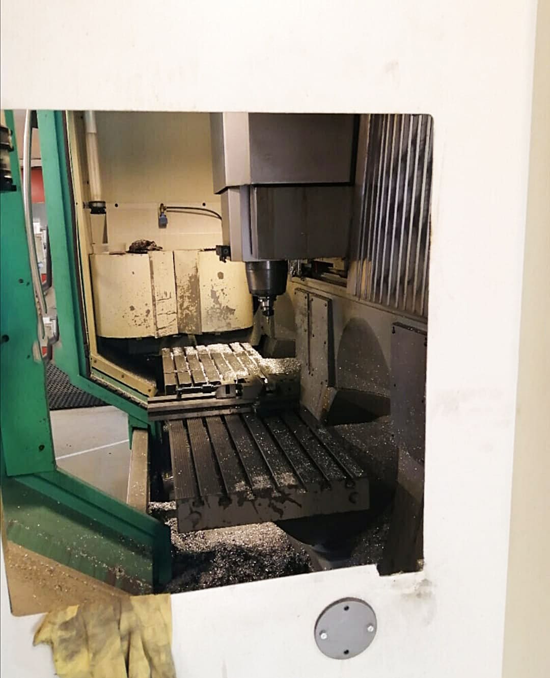 Used DECKEL MAHO DMU 50 VL 