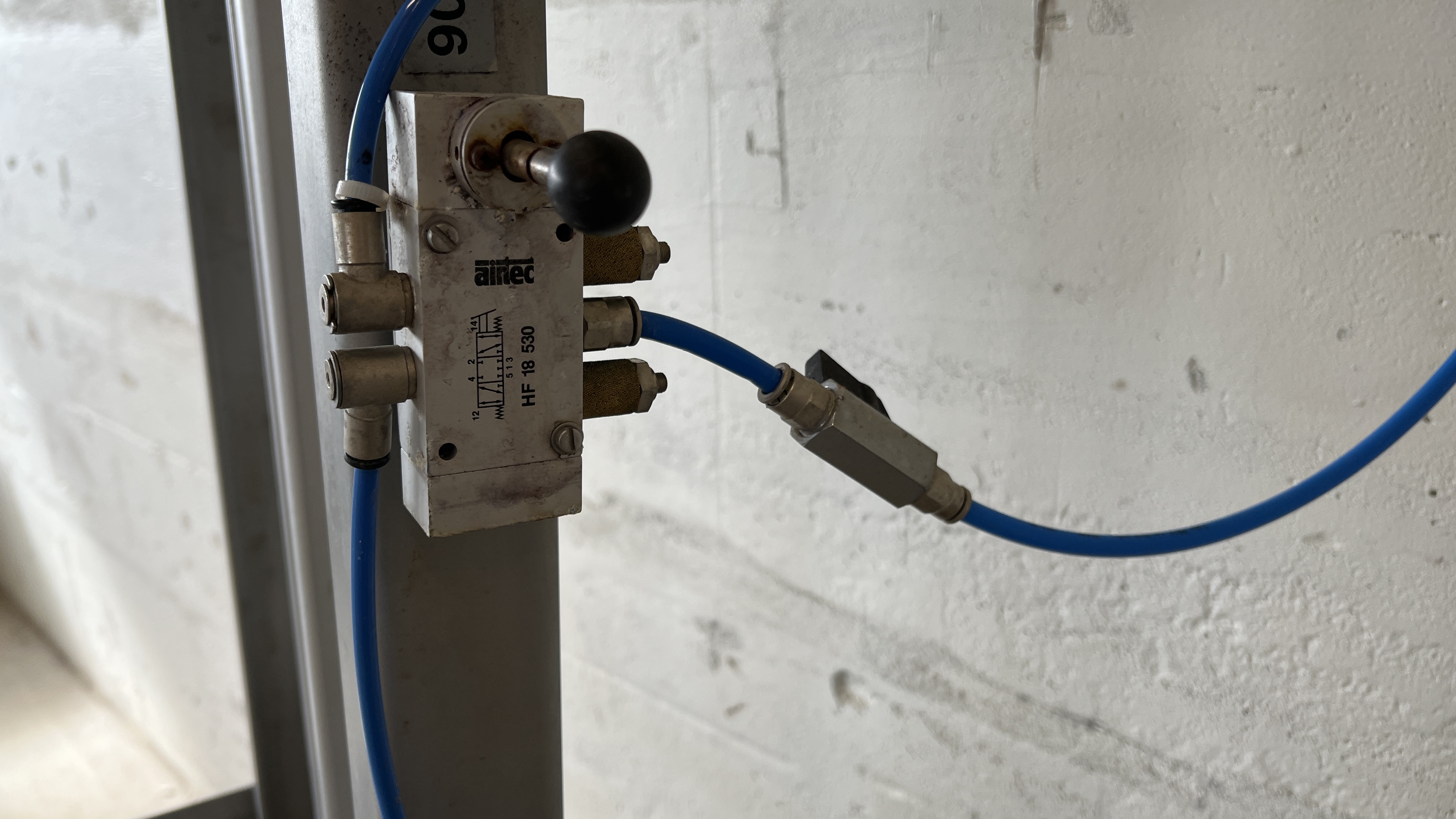 Begagnad Lydotec IL 100 P