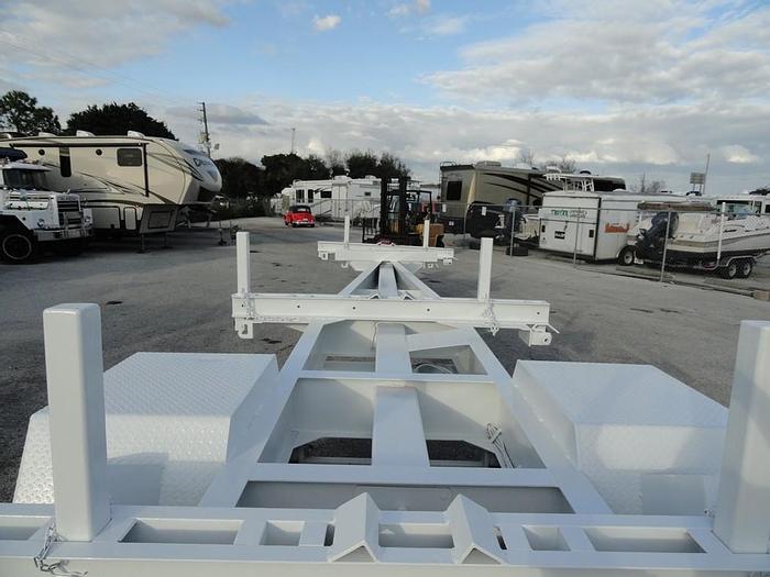 Used Butler 25,000 lb Extendable Utility Pole Trailer - 06135