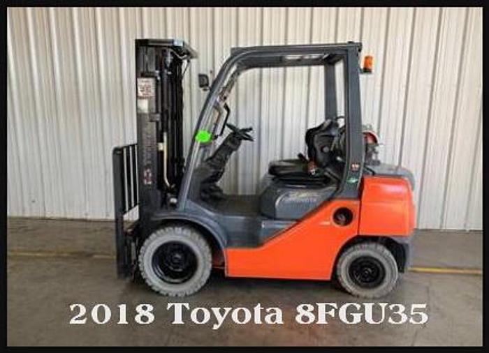 Used 2018 Toyota 8FGU25 Pneumatic Tire Forklift,5k Capacity, 3 Stage Mast, Side Shift