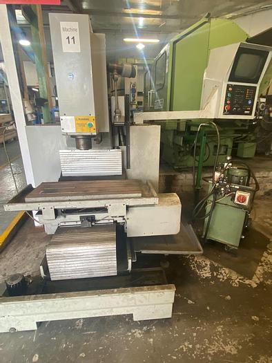 Used 1991 Bridgeport Interact 300 CNC Toolroom Milling Machine
