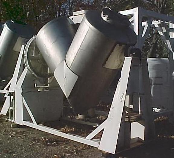 Used 75 CU. FT. P-K TWIN SHELL BLENDER – S/S