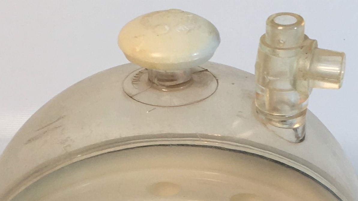 Used Bel-Art Plastic Vacuum Desiccator - 155mm ID