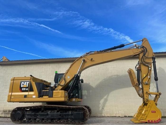 Used 2018 CAT 320 GC / with Hyd Thumb