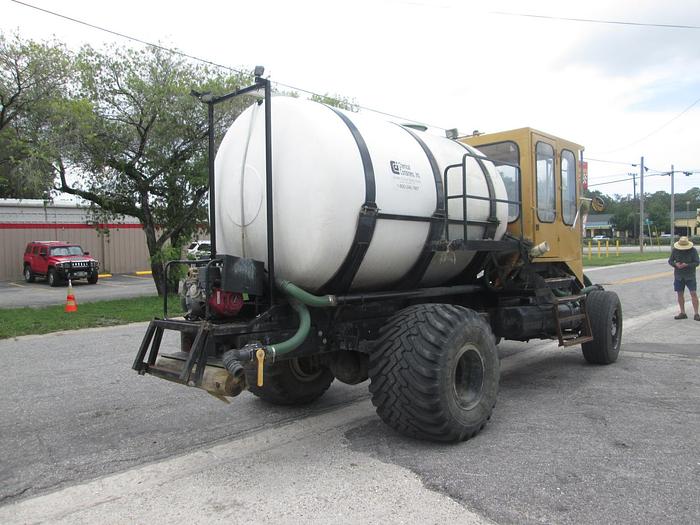 Used 1988 International Water Truck