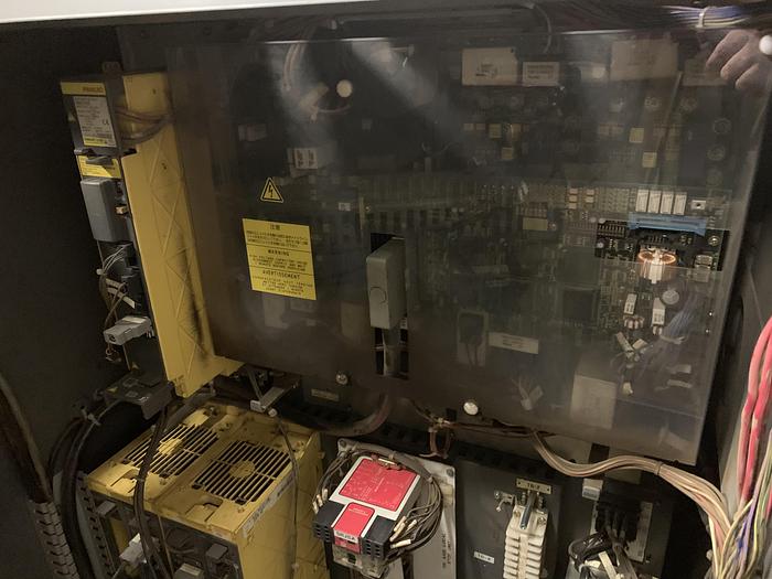 Used FANUC ARCMATE 120iB 6 AXIS CNC ROBOT WITH RJ3iB