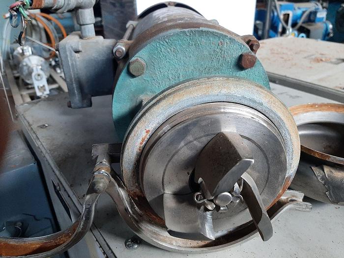 Used Pump, Centrif., 0.75 HP, S/st, 1.5" X 1.5", Sanitary #S738072