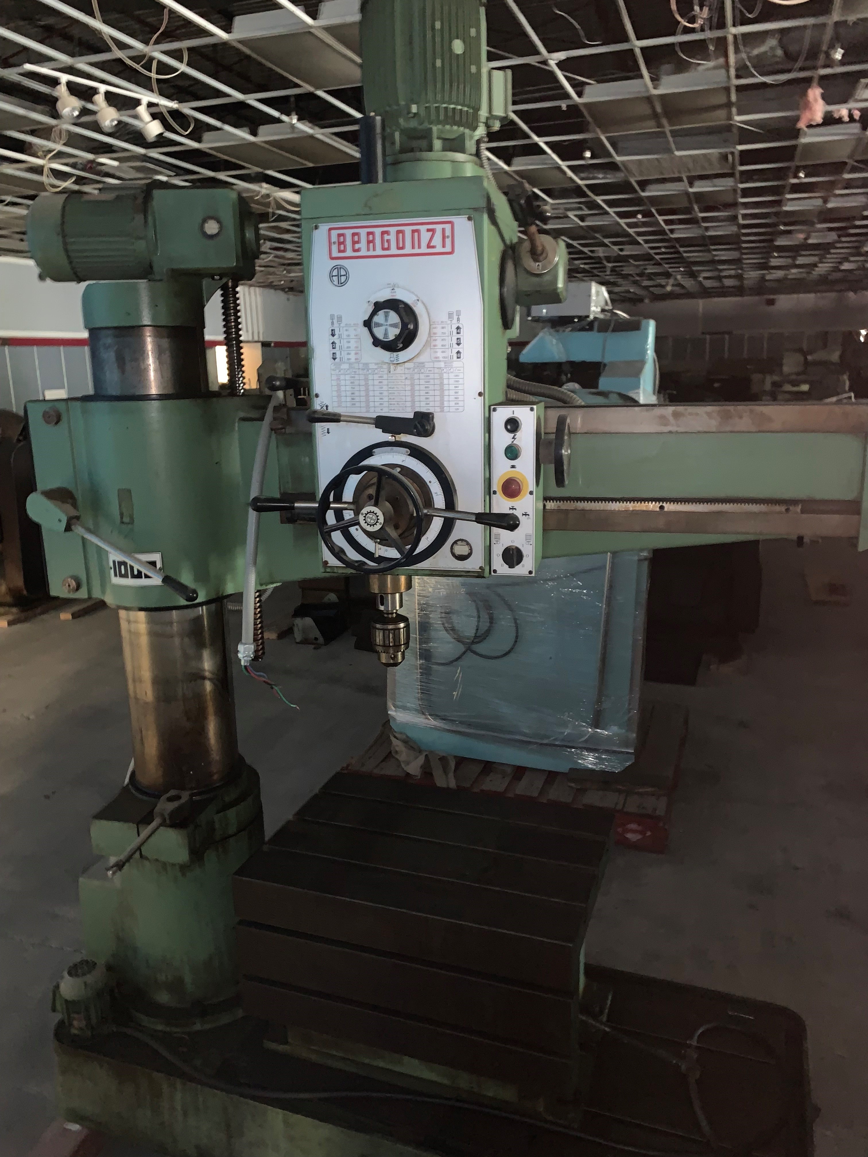 Used BERGONZI FS-1000 RADIAL ARM DRILL 3' X 8.5" #6320