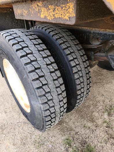 Used 2002 International 4900