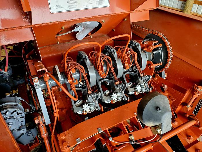 Used 2009 Massey Ferguson 1843S Baler w/ 540 Hrs - 14.5 x 21.5 Chamber