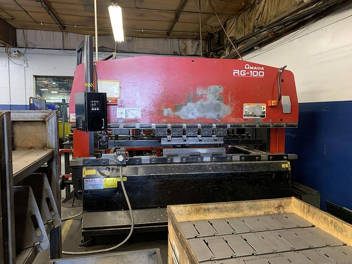 Used 2000 110 Ton Amada RG-100 CNC Press Brake