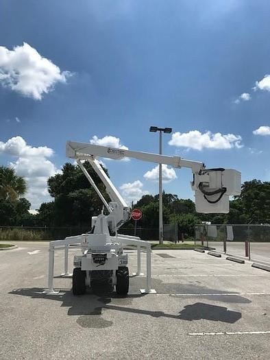 Used 2003 HI-RANGER TL-38 43fT Backyard Bucket Rover - C22665