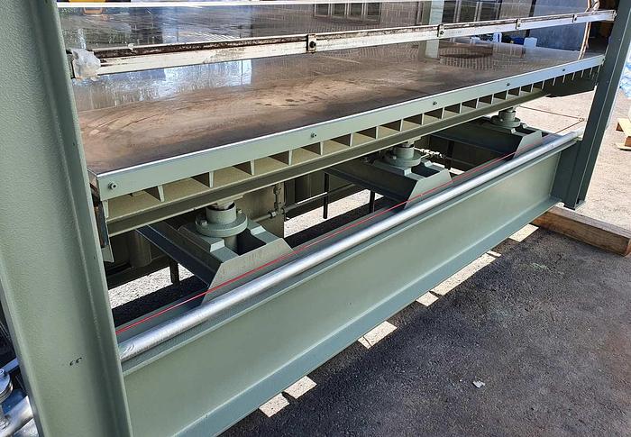 Used 1995 ORMA macchine Italy Veneer press ORMA NPC 3000, 2 decks