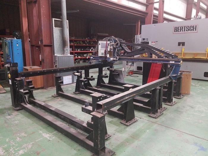 6' x 20' MESSER M2B2-0010 CNC Plasma, 100 Amps, PILOT Control, Dry Table, 1999