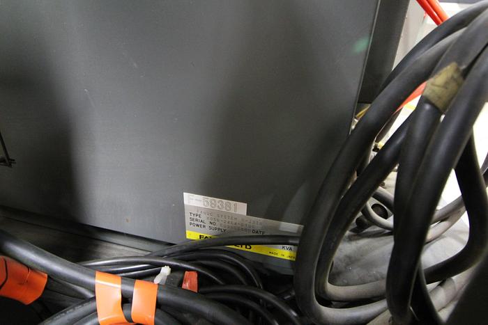 Used FANUC M410iB/160 PALLETIZING ROBOT WITH RJ3iB CONTROLLER