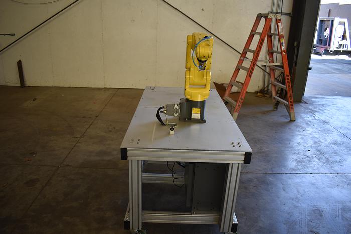 Refurbished Fanuc Lr Mate 200iD/4s Industrial Robot with R30ib Controller, Training Cart, and Gripper - 2016