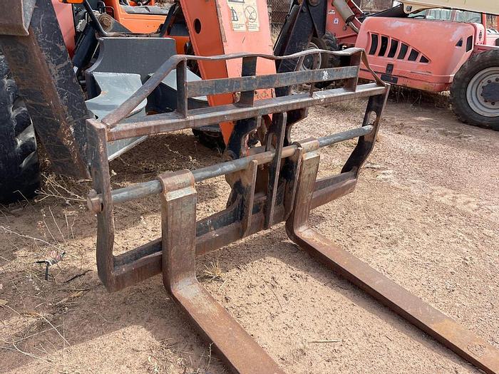 Used 2013 JLG G10-43A TELEHANDLER