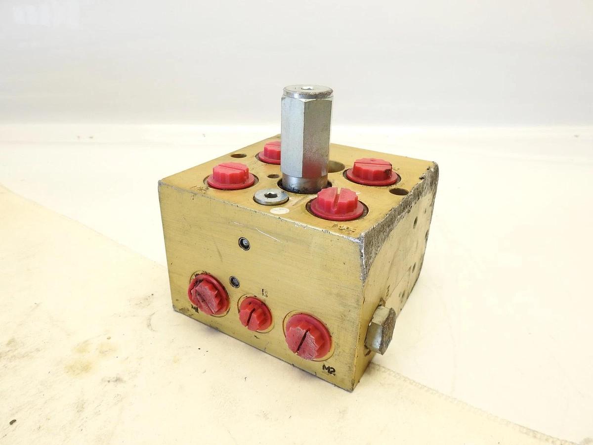 Oem Danfoss Wastebuilt McNeilus Valve, Motor Control, ZR