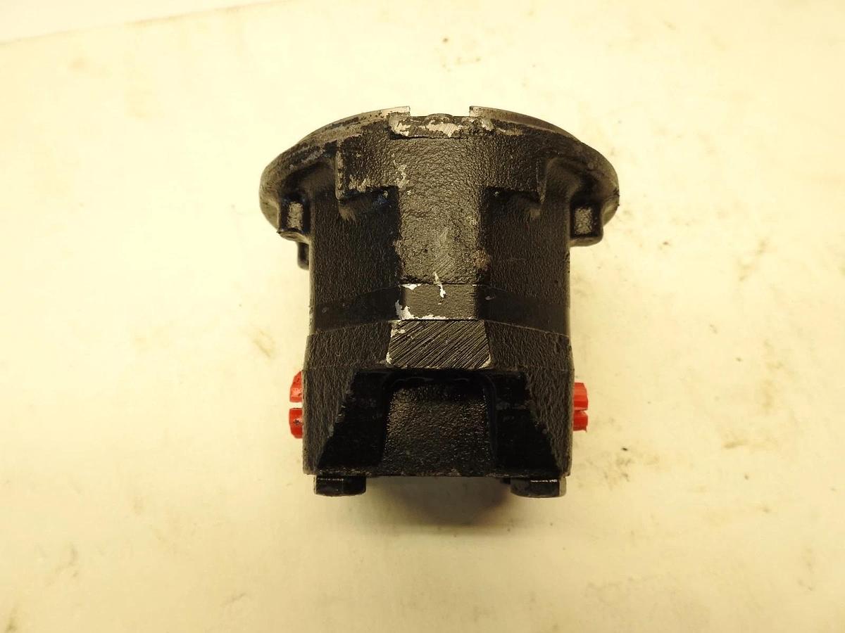 NEW OEM GENIE LIFT PART # 58489GT - PUMP ASSY, AUX.POWER UNIT 89617