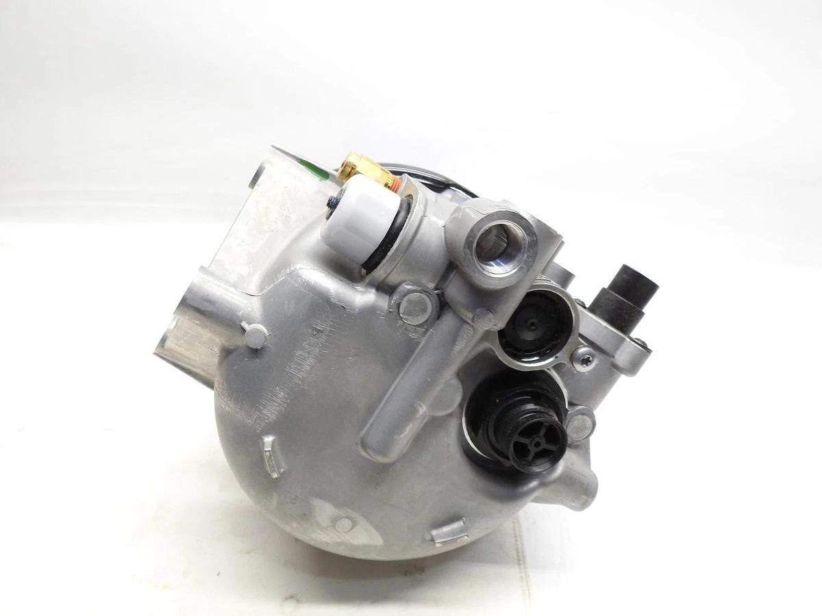 Genuine Wabco HP Air Dryer 4324803410 with Purge Tank