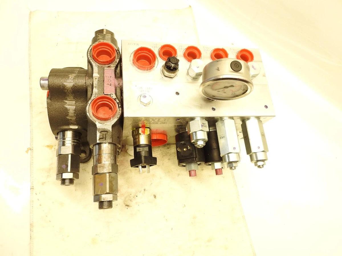 New Oem Maxle E24FCQ57A Drop Down Trailing Axle Hydraulic Valve Manifold