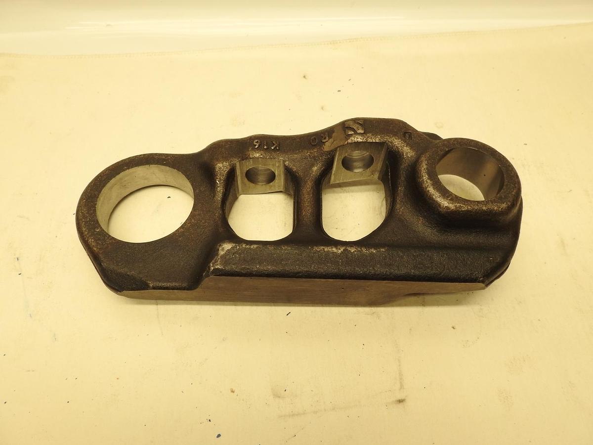 New Oem Komatsu 20Y-32-31130 link
