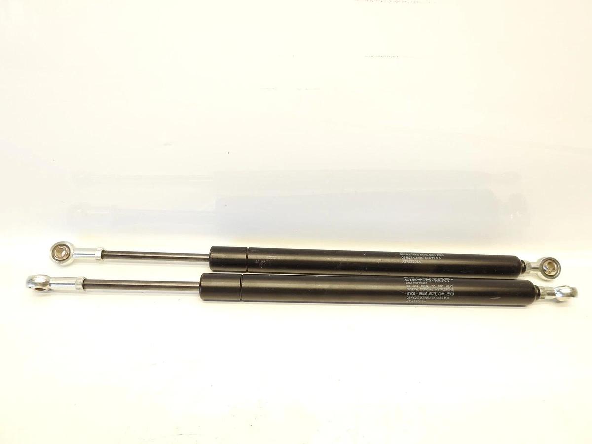 Lot Of 2 Oem John Deeere 084623 0320N AT562641 Gas Operated Cylinder AT455202