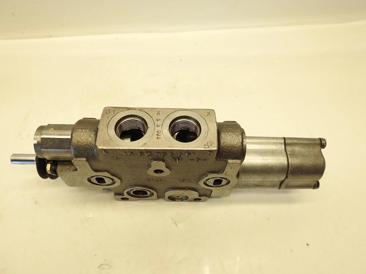 New Oem Cat 124-8816 Hydraulic Valve Section Fits: 436C 416C 438C 426C 428B 428C