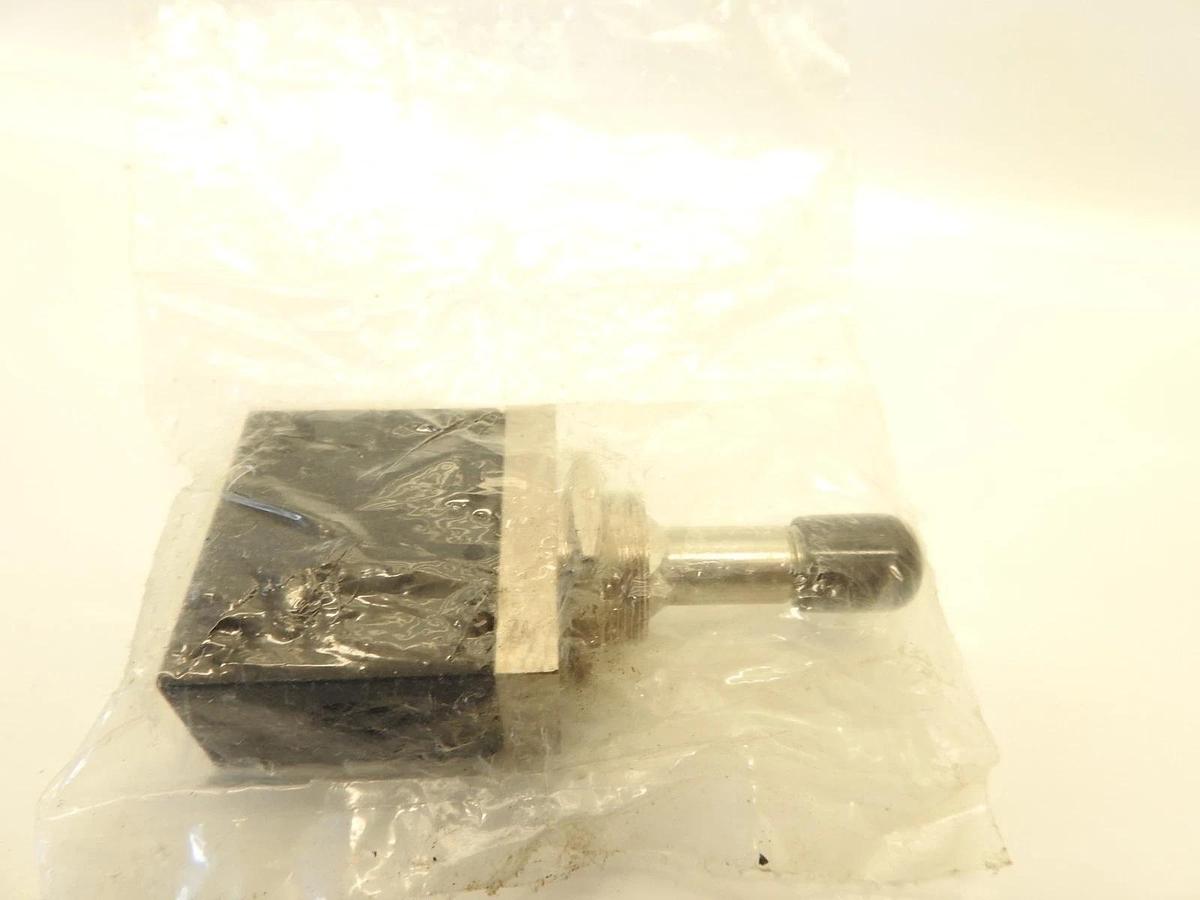 2 Pack IMI Norgren S15-2530 3-way Normally Closed Control Valves J22 171309